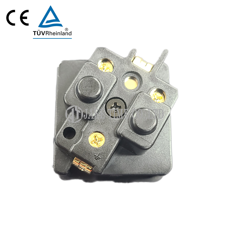 Audio Grade Hi-Fi CEE 7/3 Schuko Outlet Socket, Black, Gold Plated